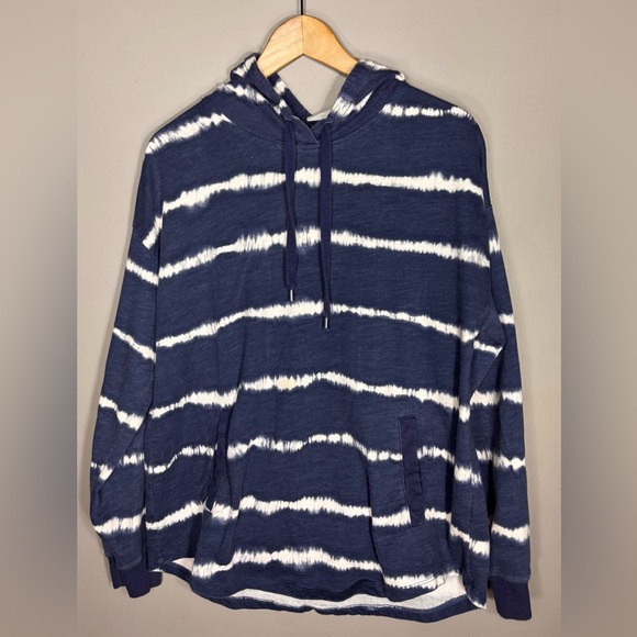 Denver Hayes Tops - DENVER HAYES Tie Up Striped Hoodie